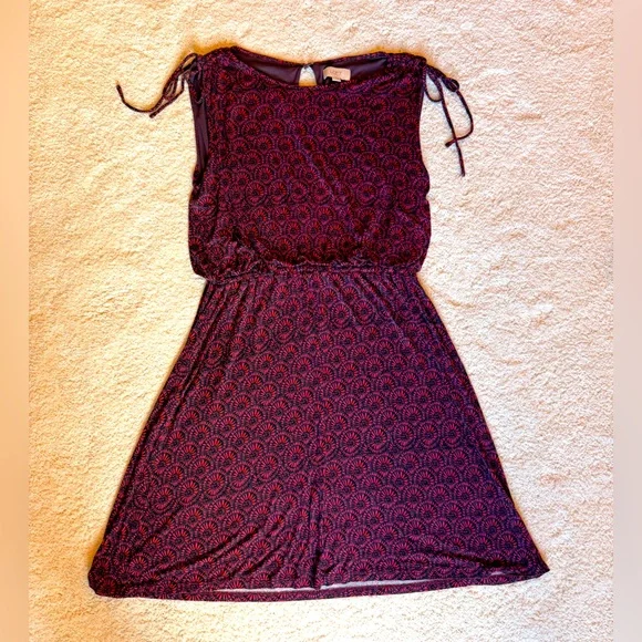 EUC Loft knee-length dress - Picture 1 of 6